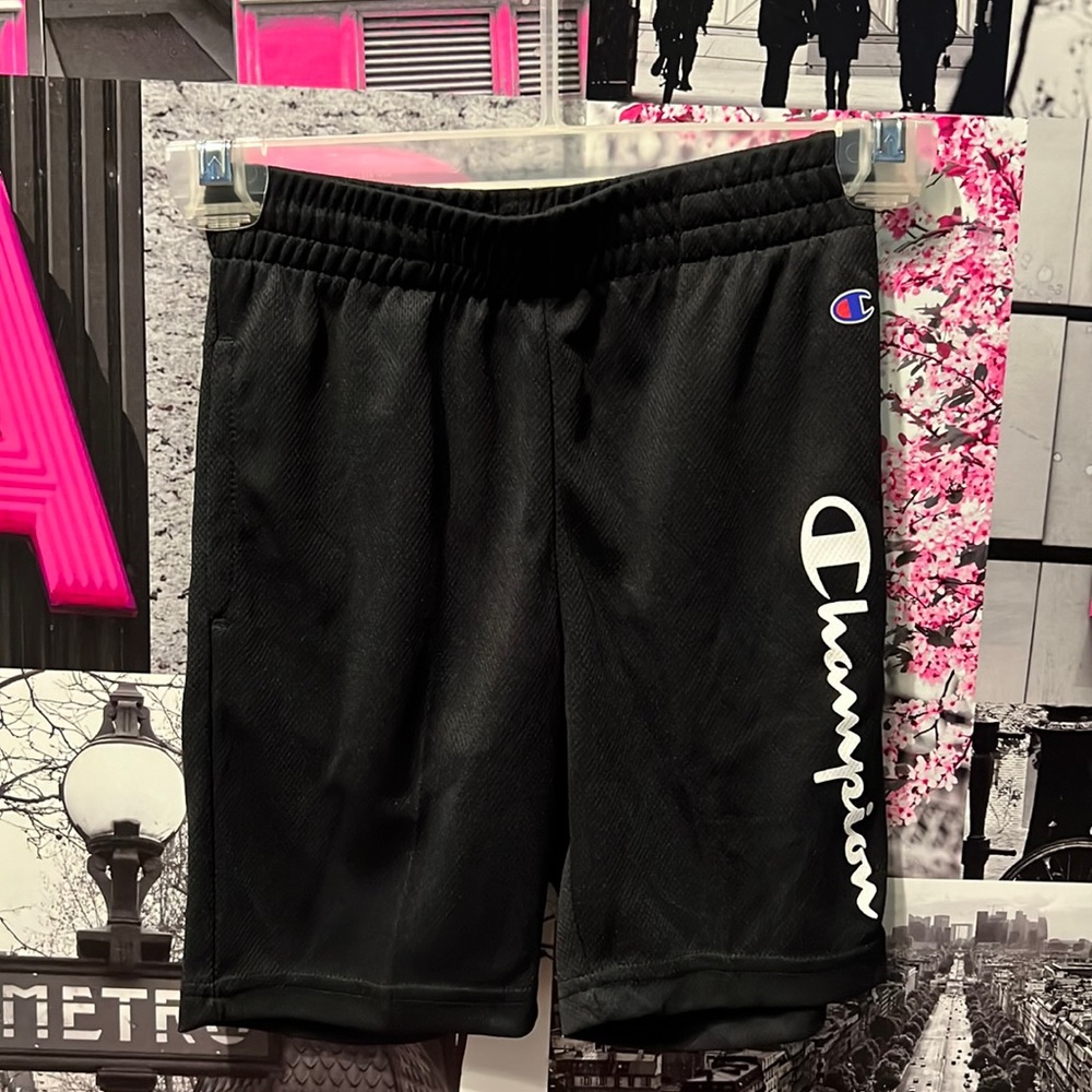 New Champion Authentic Athletic Wear Boys 5/6 Black Shorts